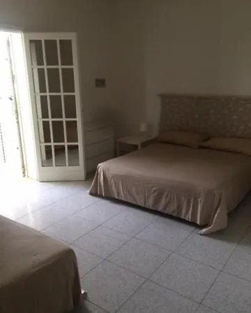 Casa Di Clo * غالّيبولي